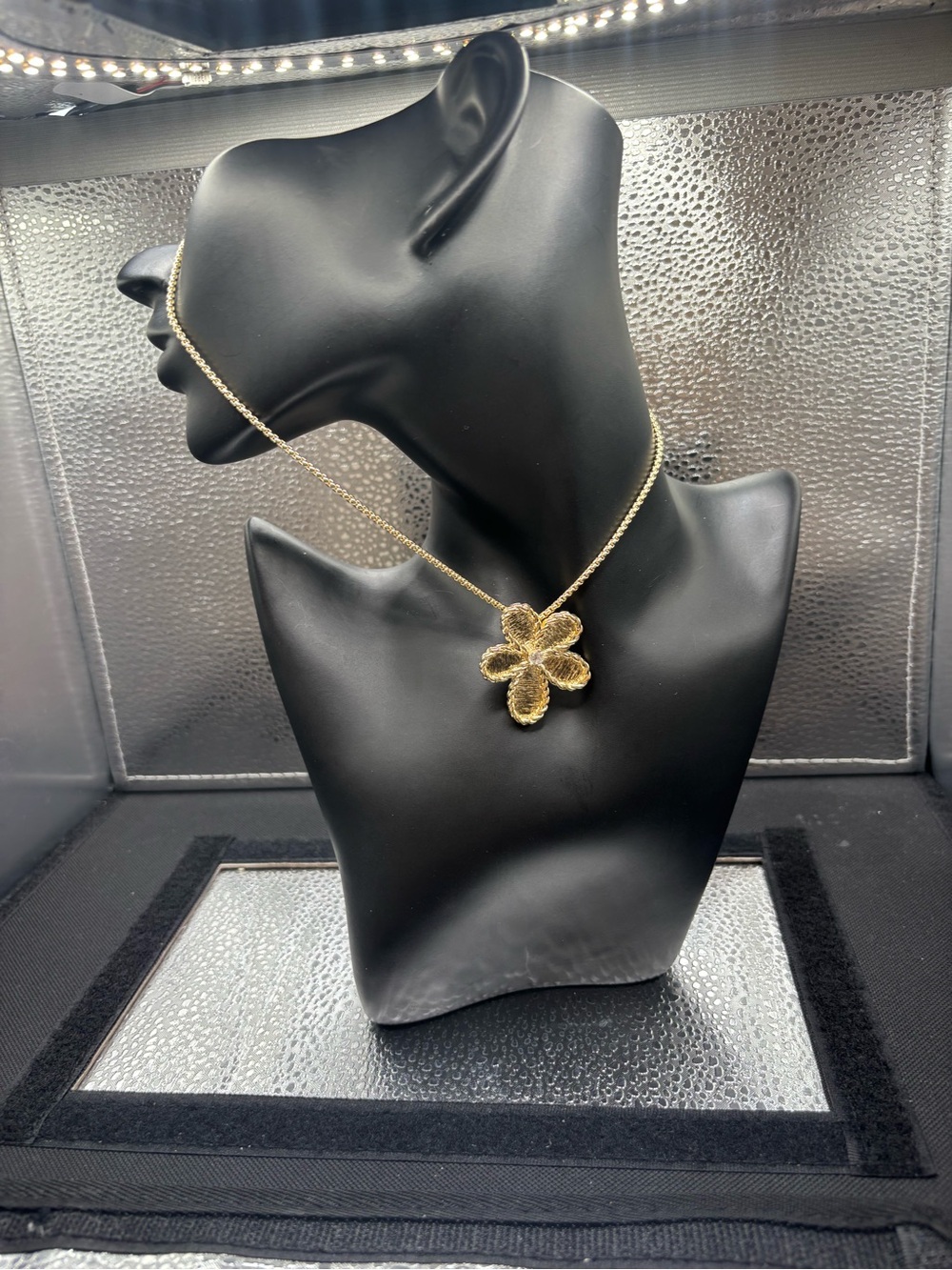 Gold Flower Pendant Necklace - Women's Jewelry - Picture 5 of 5